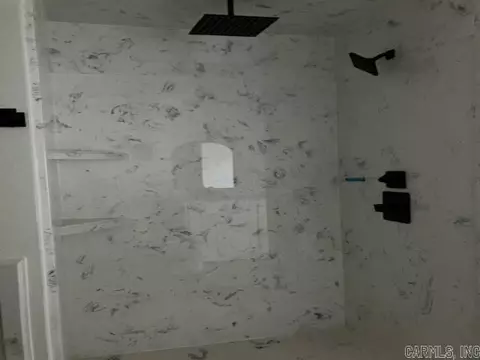 Bath - 111 E Florida St, Beebe, AR 72012 photo 1 of 2