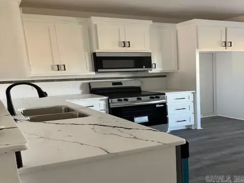 Kitchen - 111 E Florida St, Beebe, AR 72012 photo 1 of 1