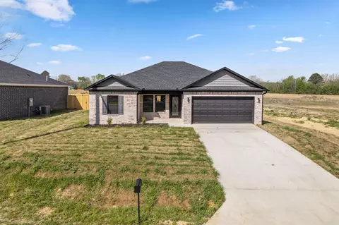 202 S Apple St, Beebe, AR 72012 photo 4