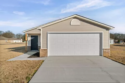 Exterior - 104 Jasmine Ct, Beebe, AR 72012 photo 2 of 4