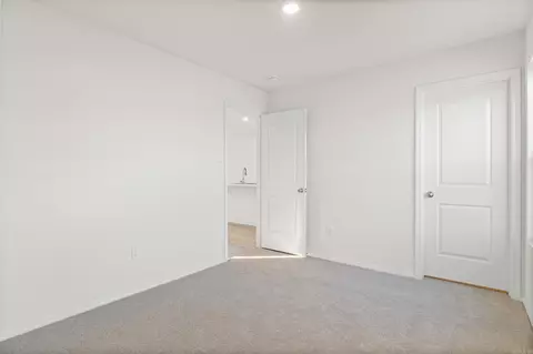 Bedroom - 104 Jasmine Ct, Beebe, AR 72012 photo 3 of 5