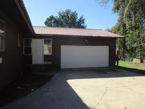 1104 N 4th St, Paris, AR 72855 photo 3