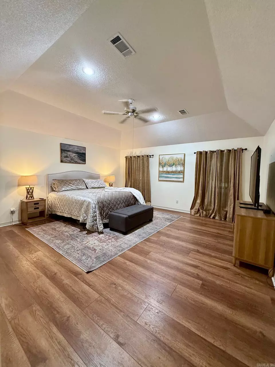 Bedroom - 100 Lakewood Ct, Crossett, AR 71635 photo 4 of 4