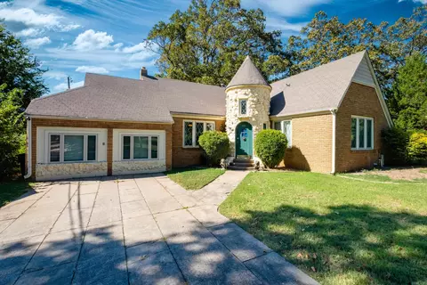 1324 Skyline Dr, North Little Rock, AR 72116