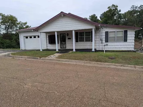141 Hildreth, Camden, AR 71701