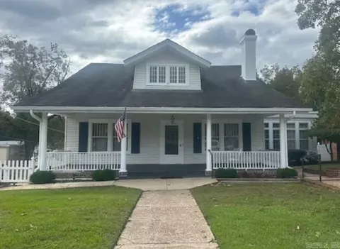 505 W Washington, Camden, AR 71701