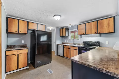 591 Sheid Rd, Norfork, AR 72658 photo 6