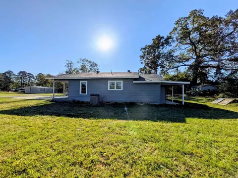 Exterior - 551 N School St, Bearden, AR 71720 photo 3 of 3
