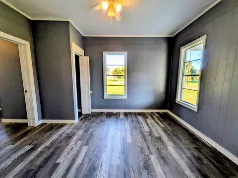 Living - 551 N School St, Bearden, AR 71720 photo 1 of 1