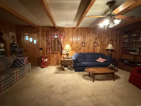 Living - 904 3rd Ave, Murfreesboro, AR 71958 photo 3 of 3