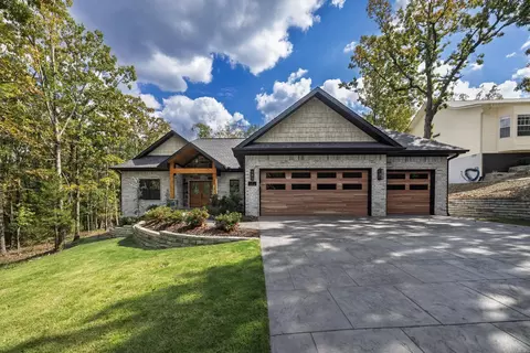 7 San Pablo Ln, Hot Springs Village, AR 71909
