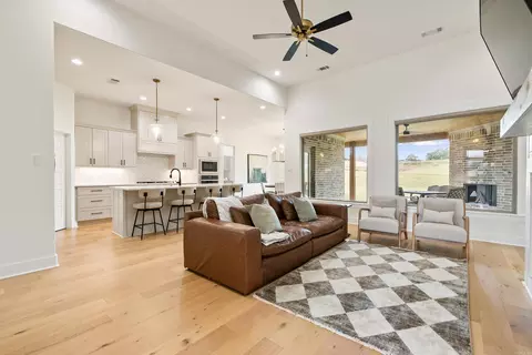 102 Red Crest Cv, Haskell, AR 72015 photo 13