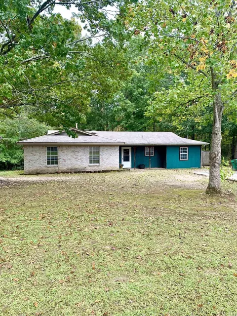 Exterior - 909 Eddie Ln, Redfield, AR 72132 photo 1 of 8