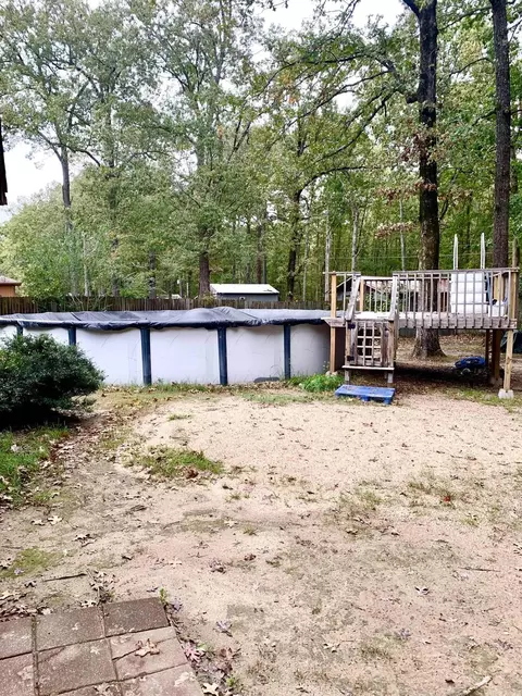 Exterior - 909 Eddie Ln, Redfield, AR 72132 photo 6 of 8