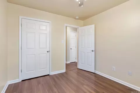 Bedroom - 13868 Cherry Glenn Cv, Alexander, AR 72002 photo 3 of 3