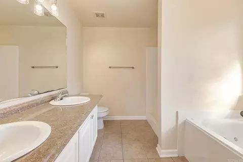 Bath - 13868 Cherry Glenn Cv, Alexander, AR 72002 photo 1 of 2