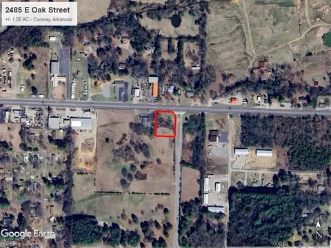 2485 E Oak St, Conway, AR 72032