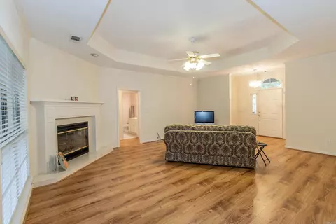 Living - 3639 Sparks Rd, Alexander, AR 72002 photo 3 of 3