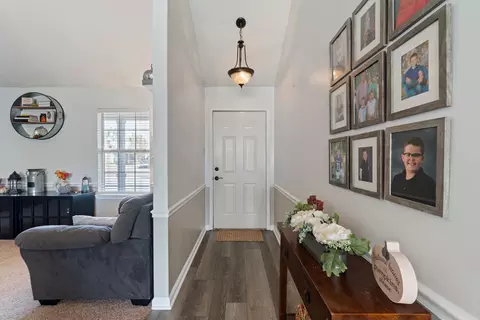 Entry Way - 29 Gregory Dr, Conway, AR 72032 photo 1 of 1