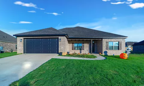 123 Michelle Dr, Beebe, AR 72012