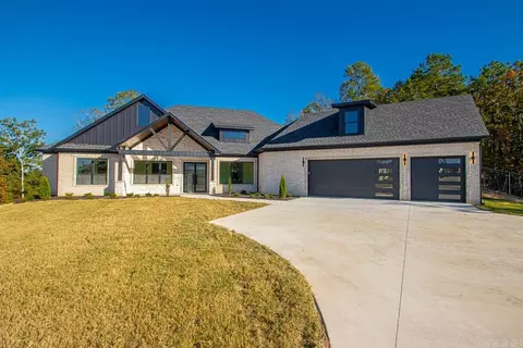 15011 Angus Ct, Little Rock, AR 72210