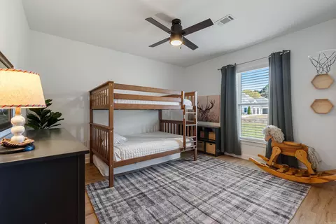 Bedroom - 7 Pear Cir, Greenbrier, AR 72058 photo 4 of 5