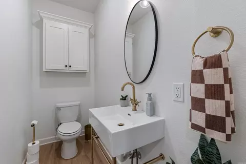 Bath - 7 Pear Cir, Greenbrier, AR 72058 photo 4 of 5