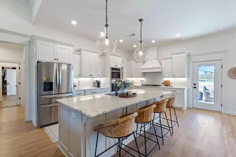 Kitchen - 7 Pear Cir, Greenbrier, AR 72058 photo 1 of 10