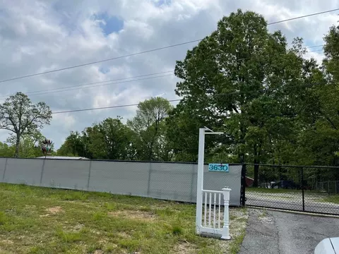 Exterior - 3630 Hwy 167, Ash Flat, AR 72513 photo 5 of 12