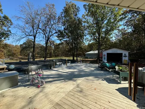 Exterior - 3630 Hwy 167, Ash Flat, AR 72513 photo 3 of 12