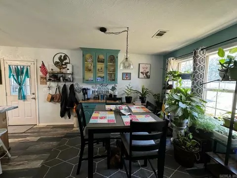 Dining - 3630 Hwy 167, Ash Flat, AR 72513 photo 1 of 3