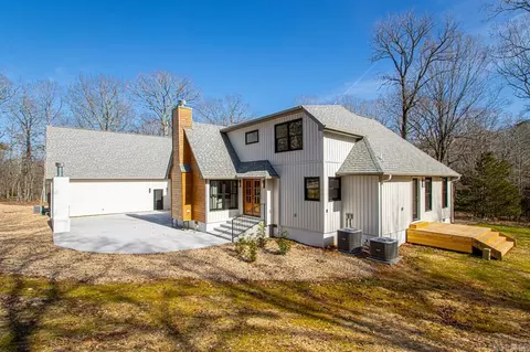 Exterior - 10315 Brown County Line Rd, Alexander, AR 72002 photo 7 of 9