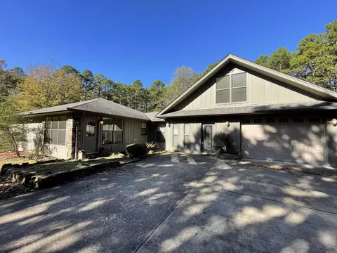 106 Danial Dr, Fairfield Bay, AR 72088