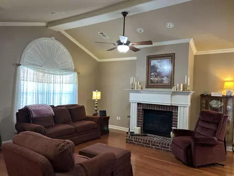 1101 Sunset Gdns E, Bryant, AR 72022 photo 6