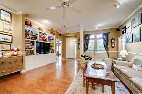 Living - 3115 Baxter Dr, Conway, AR 72034 photo 2 of 2