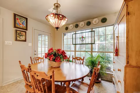 Dining - 3115 Baxter Dr, Conway, AR 72034 photo 2 of 5
