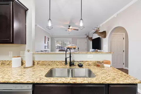 Kitchen - 445 Nottingham Dr, Cabot, AR 72023 photo 3 of 3