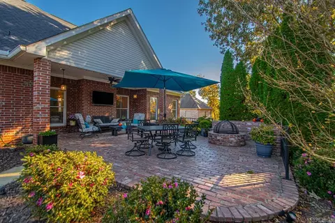 Exterior - 5805 Westminster, Benton, AR 72019 photo 12 of 17