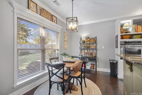 Dining - 5805 Westminster, Benton, AR 72019 photo 2 of 2