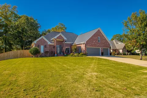 Exterior - 5805 Westminster, Benton, AR 72019 photo 4 of 17