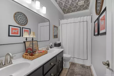 Bath - 5805 Westminster, Benton, AR 72019 photo 4 of 5