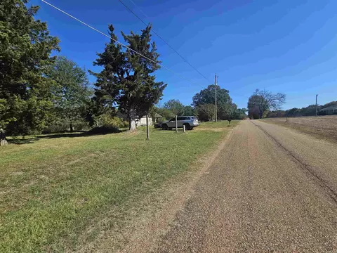 2012 E 28th St, Hope, AR 71801 photo 3
