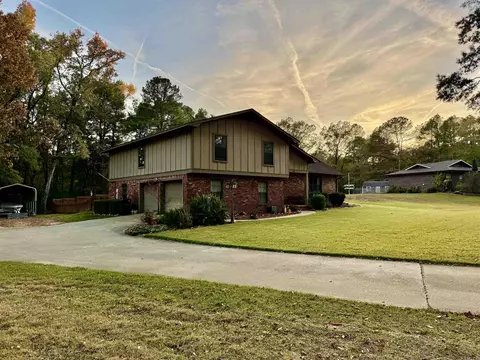 196 Jackson Manor Ct, Hot Springs, AR 71913