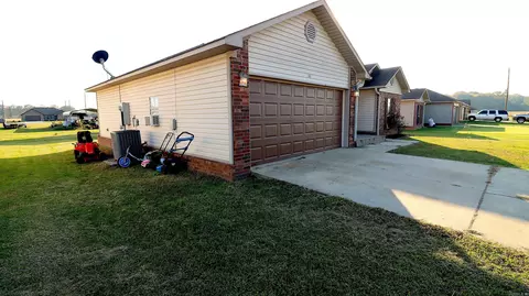 Other - 105 Baldwin Dr, Beebe, AR 72012 photo 1 of 8