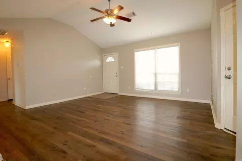 Living - 105 Baldwin Dr, Beebe, AR 72012 photo 3 of 3