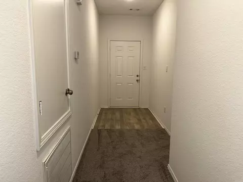 Entry Way - 35 Barn Cat Way, Conway, AR 72032 photo 2 of 2