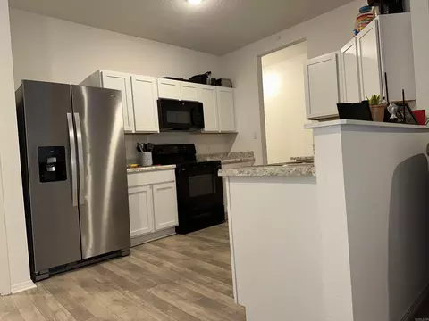 Kitchen - 35 Barn Cat Way, Conway, AR 72032 photo 2 of 3