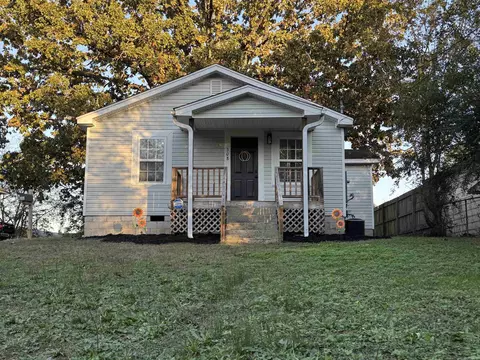 308 S Third St, Benton, AR 72015 photo 3