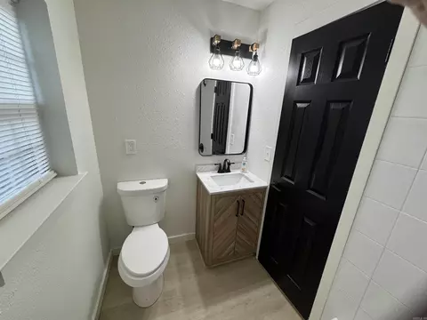 308 S Third St, Benton, AR 72015 photo 24