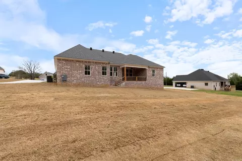 Exterior - 7 Avrey Ln, Greenbrier, AR 72058 photo 5 of 7